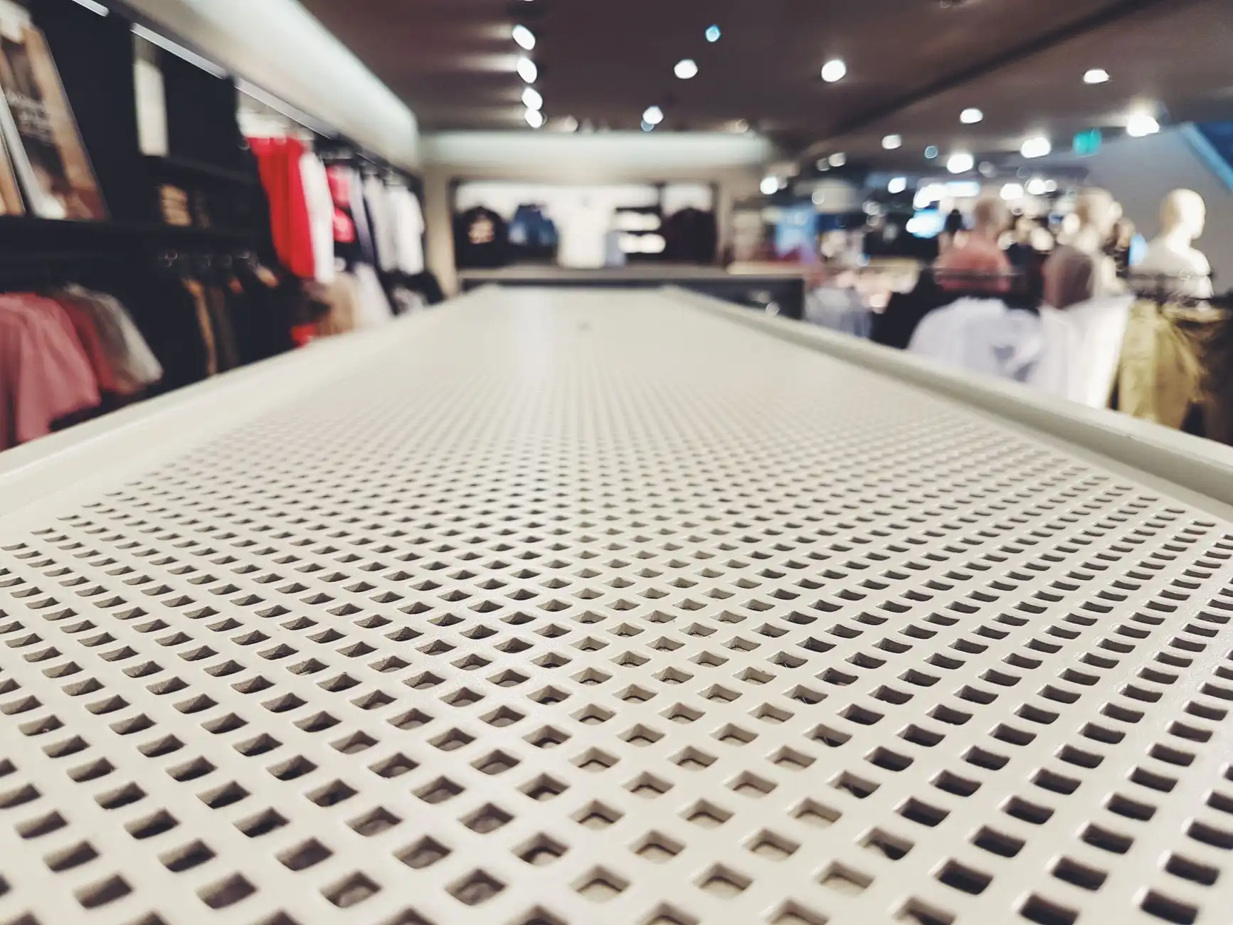 厨师外派与驻店培训：餐饮门店人才解决方案对比