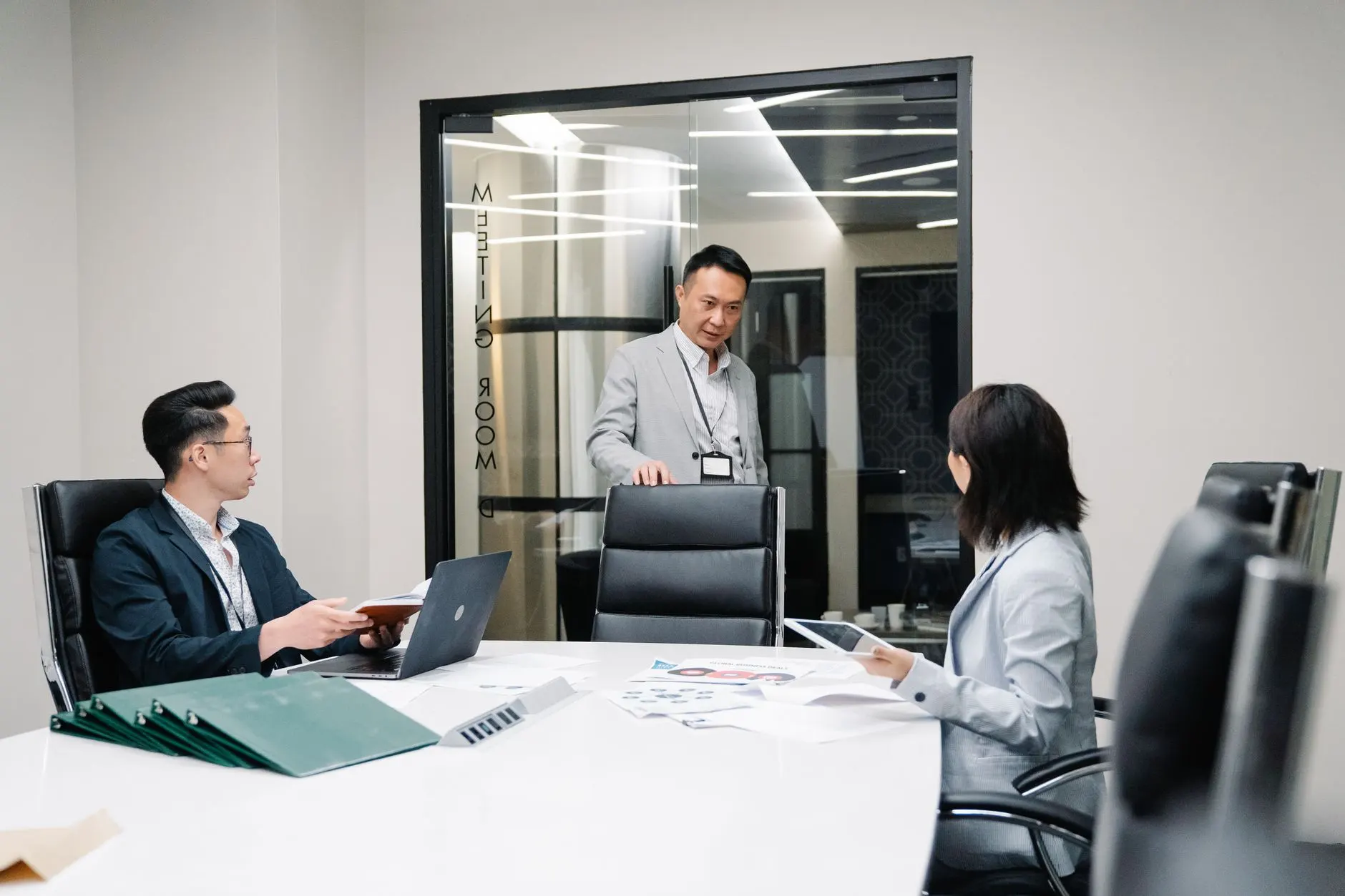 后厨托管服务模式对比：全托管与半托管的适用场景分析正文配图 1