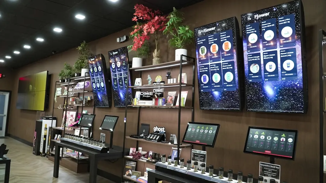 上海餐饮后厨托管服务能力对比:技术标准与运营效率分析